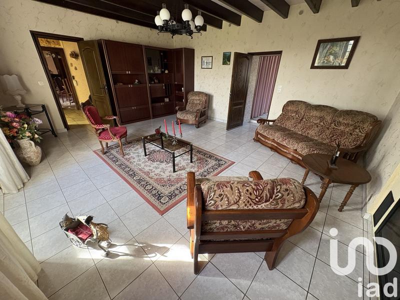 Maison - 220 m² - 7 pièces