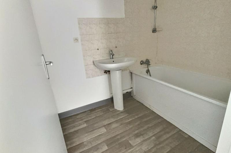 Appartement - 79 m² - 4 pièces