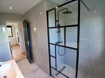 Maison contemporaine - 115 m² - 5 pièces