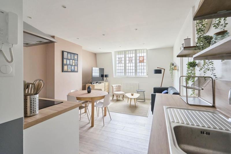 Appartement - 79 m² - 5 pièces