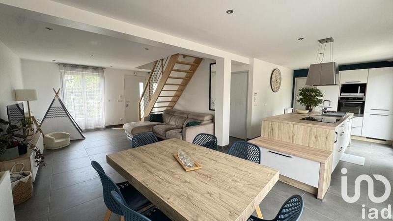 Maison - 114 m² - 6 pièces