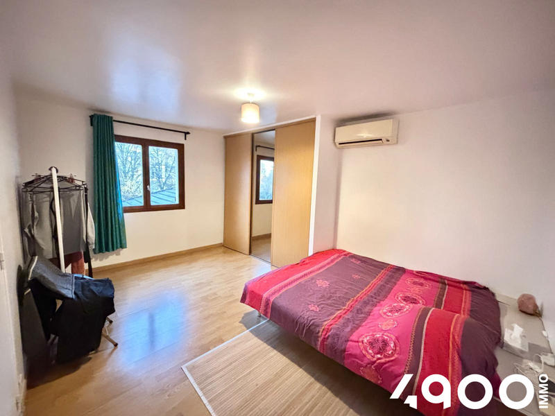 Maison - 110 m² - 6 pièces