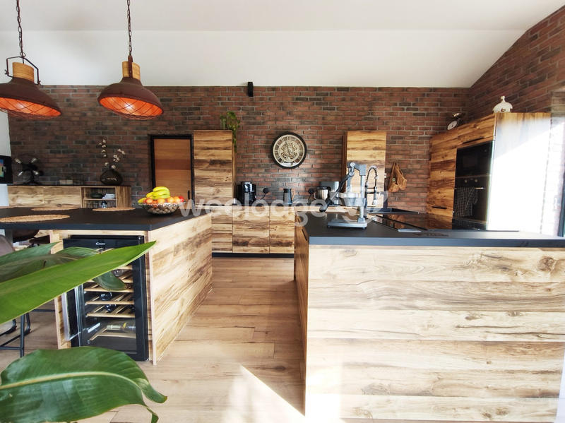 Maison ancienne - 190 m² - 6 pièces