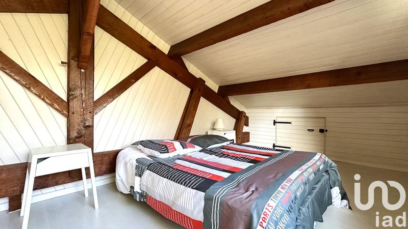 Maison - 260 m² - 9 pièces