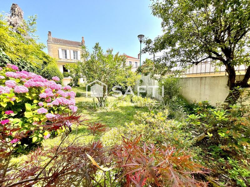 Maison - 190 m² - 8 pièces