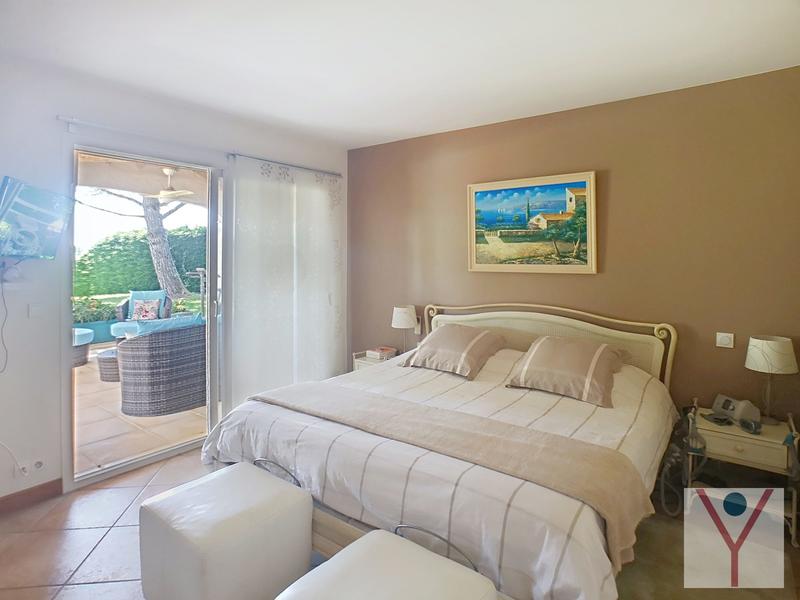 Maison - 258 m² - 7 pièces