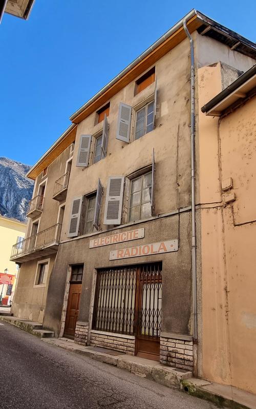 Maison de village - 189 m² - 7 pièces