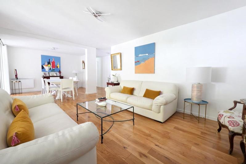 Appartement - 92 m² - 4 pièces