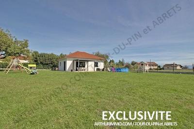 Maison - 99 m² - 4 pièces