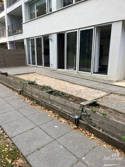 Studio - 40 m² - 1 pièce