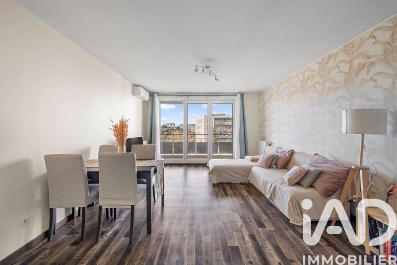 Appartement - 89 m² - 4 pièces