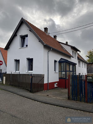 Maison - 174 m² - 7 pièces