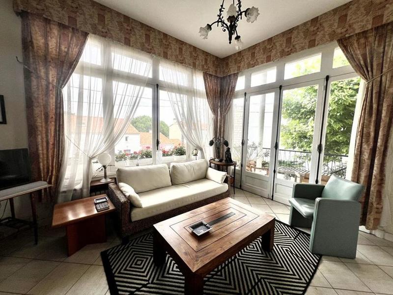 Maison - 142 m² - 6 pièces