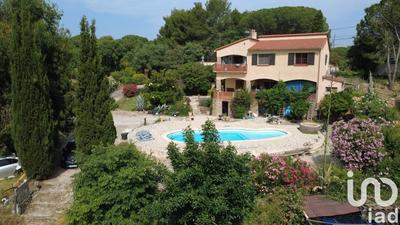 Maison - 170 m² - 7 pièces