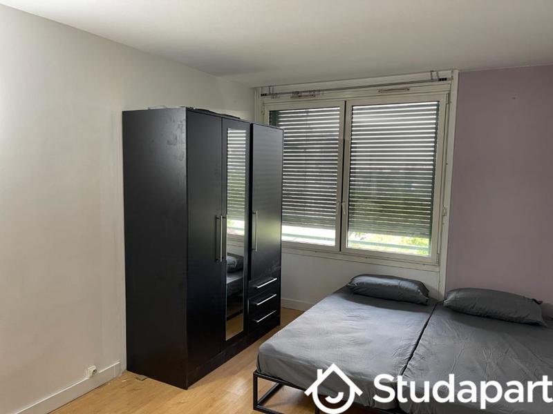 Chambre - 12 m² - 1 pièce