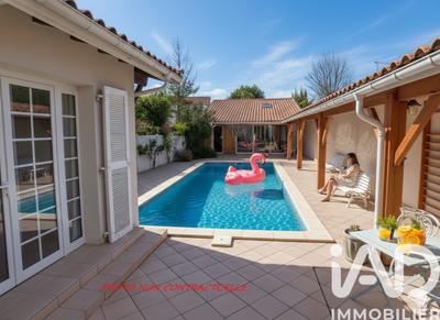 Maison de ville - 240 m² - 10 pièces