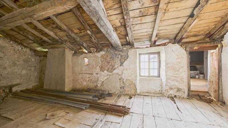 Maison - 293 m² - 10 pièces