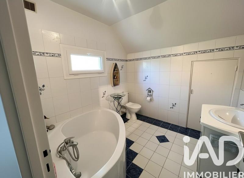 Maison - 168 m² - 7 pièces