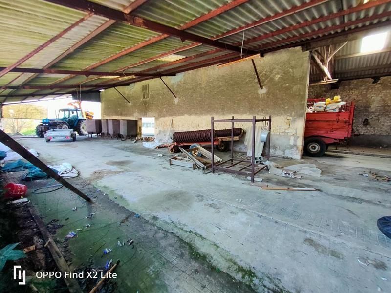 Maison - 220 m² - 9 pièces