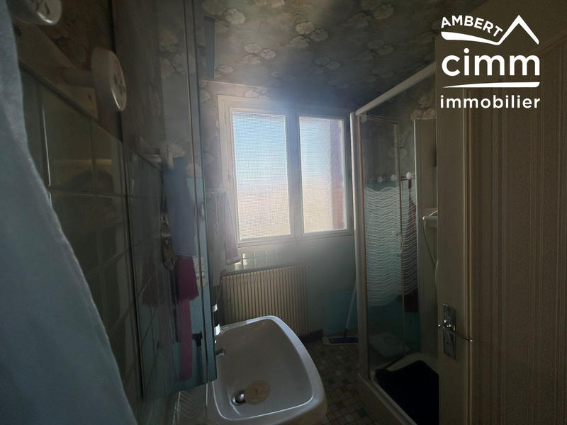 Maison - 90 m² - 6 pièces