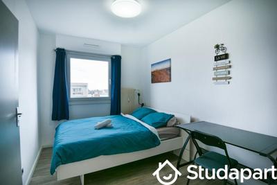 Chambre - 12 m² - 1 pièce