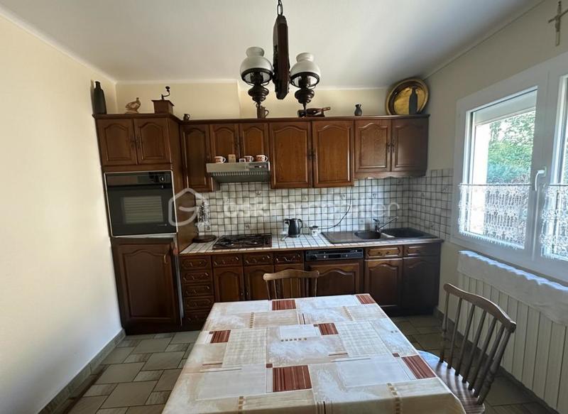 Maison - 75 m² - 5 pièces