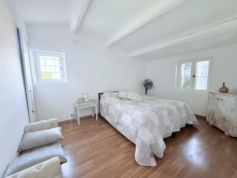 Maison - 175 m² - 8 pièces