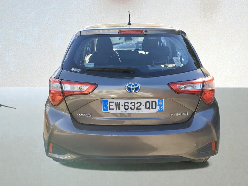 Toyota Yaris 1.5 Vvt-I 75 Hybrid 100h France Ba