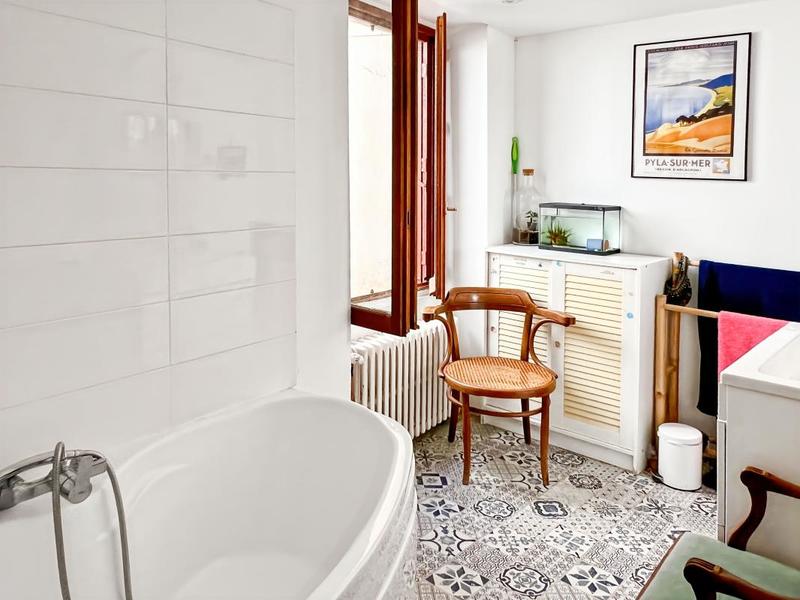 Appartement - 85 m² - 4 pièces