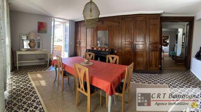 Maison ancienne - 248 m² - 9 pièces