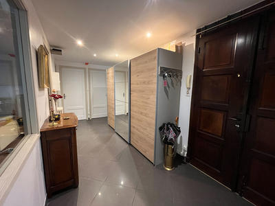 Appartement - 98 m² - 4 pièces