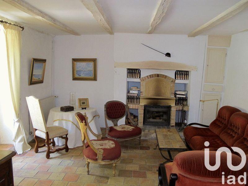 Maison - 305 m² - 10 pièces