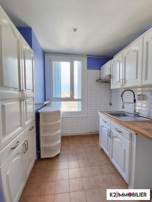 Appartement - 65 m² - 4 pièces