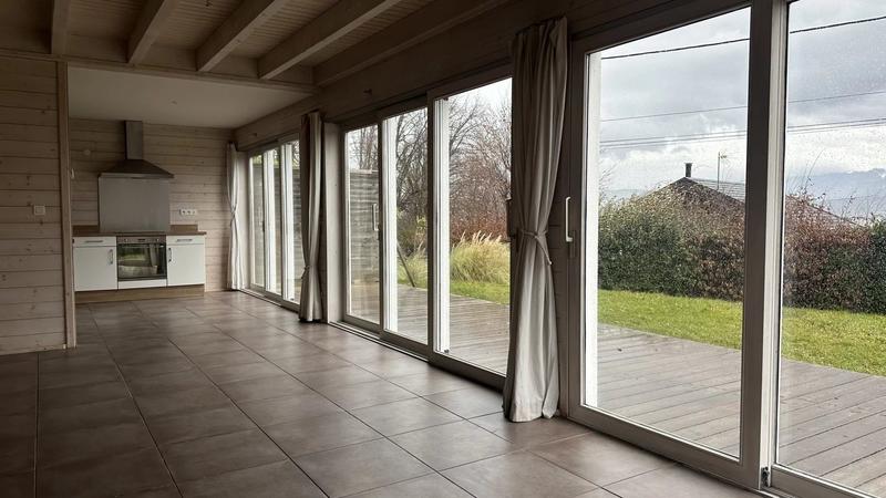 Maison - 137 m² - 6 pièces