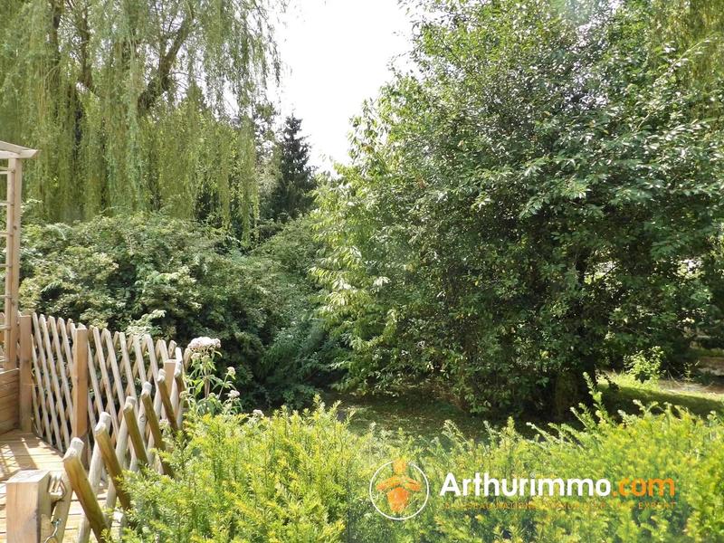 Maison - 220 m² - 8 pièces