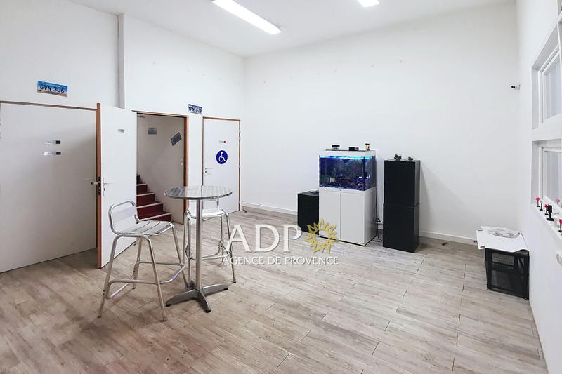 Local commercial - 88 m²