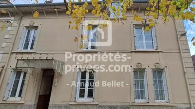 Maison - 94 m² - 5 pièces