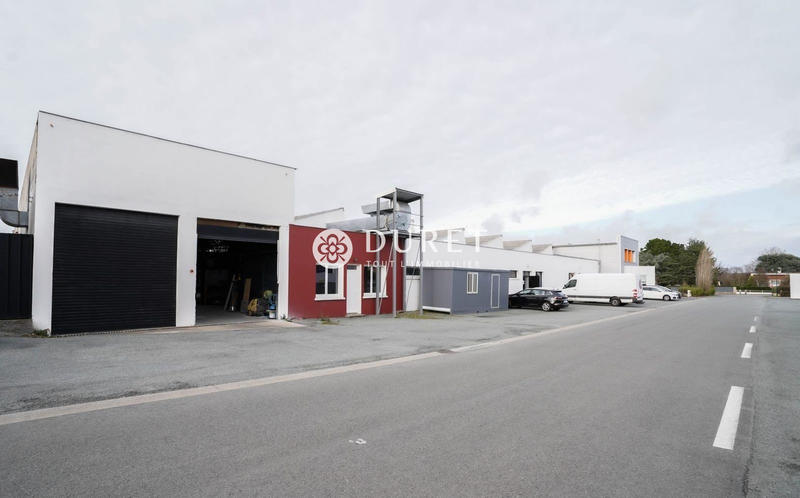 Local d'activités - 4 328 m²