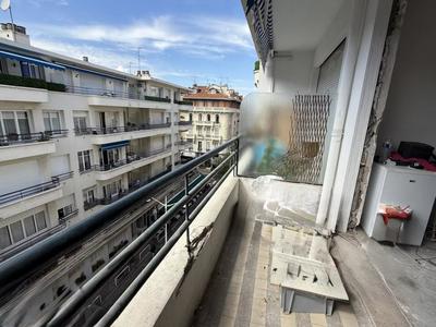 Appartement - 50 m² - 2 pièces