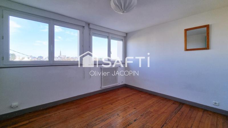 Maison - 182 m² - 9 pièces