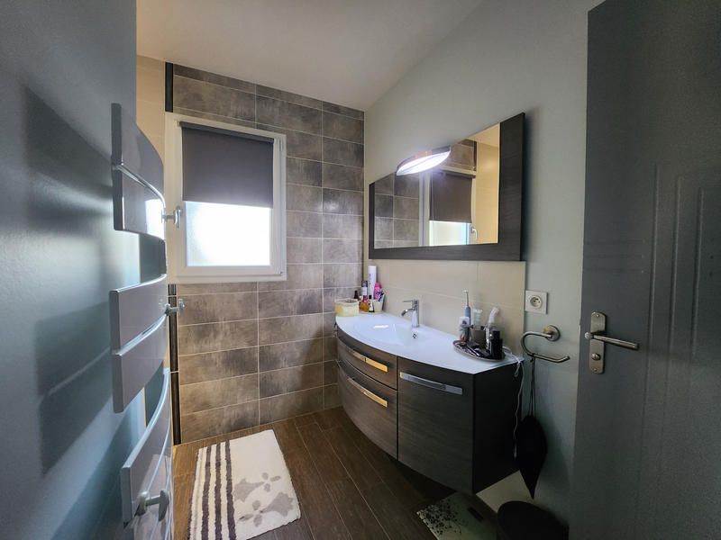 Maison - 88 m² - 4 pièces