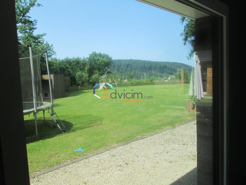 Maison - 172 m² - 8 pièces