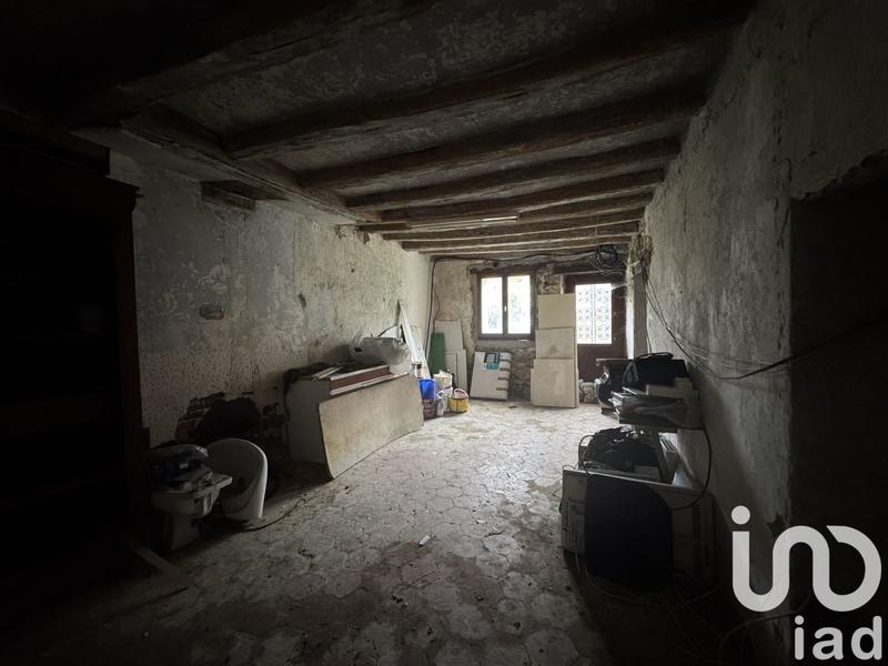 Maison - 233 m² - 9 pièces