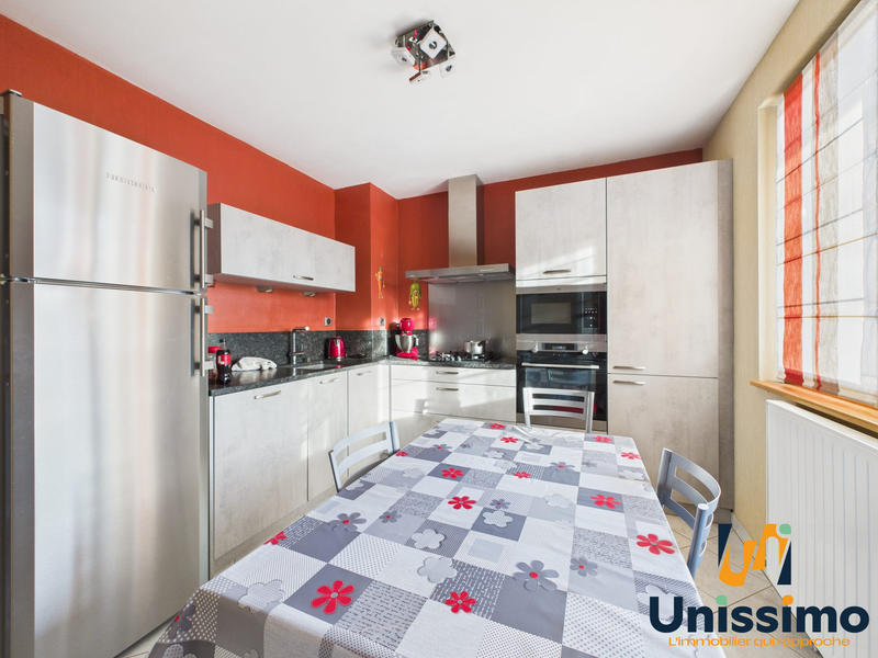 Maison - 87 m² - 4 pièces