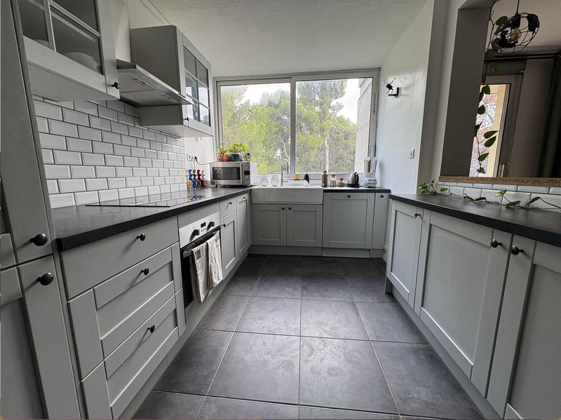 Appartement - 86 m² - 4 pièces