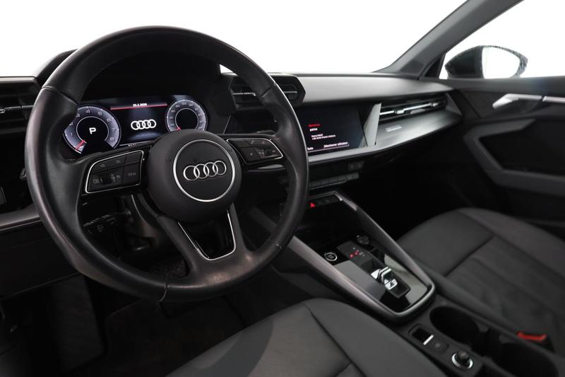 Audi A3 Berline 35 Tfsi mHEV Design Luxe s tronic 7 150 ch