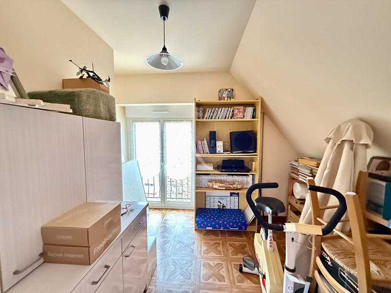 Maison - 91 m² - 5 pièces