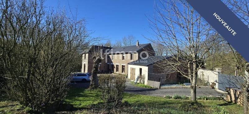 Maison - 220 m² - 9 pièces