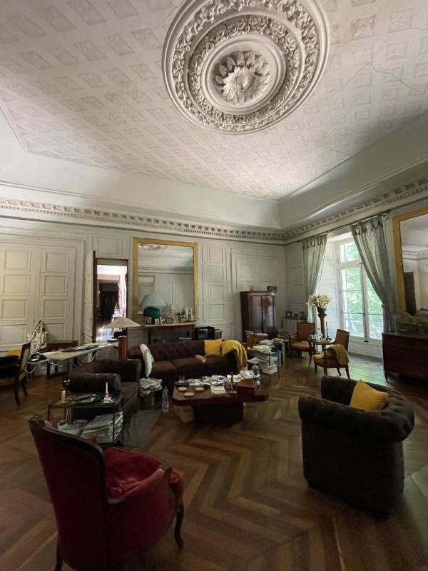 Château - 870 m² - 43 pièces