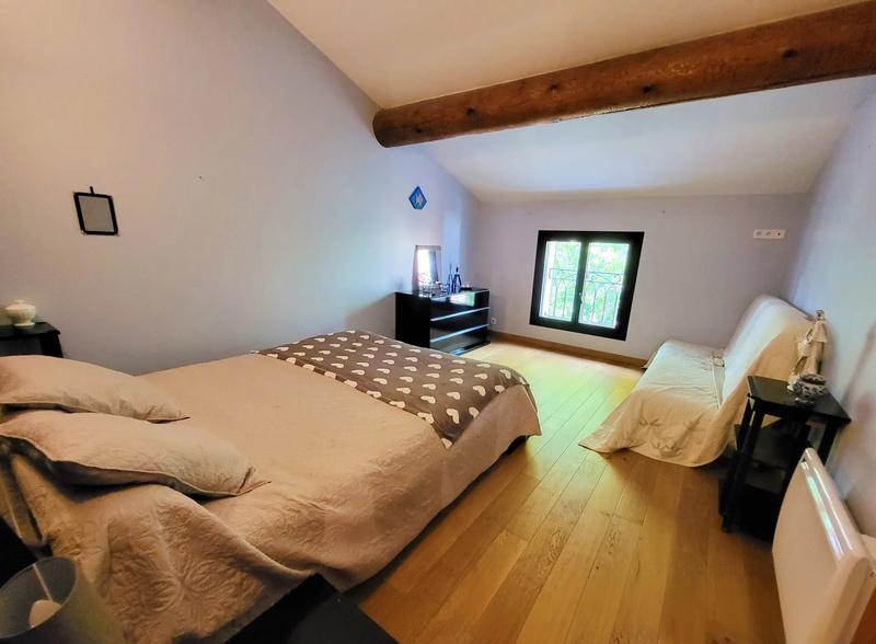 Maison - 200 m² - 6 pièces